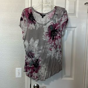 Simply Vera Wang Stretchy T-shirt Sz L